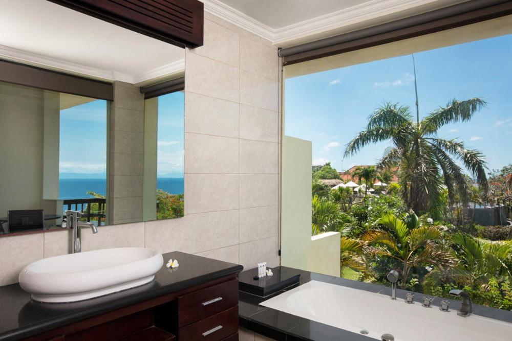 Blue Point Resort And Spa Улувату Экстерьер фото