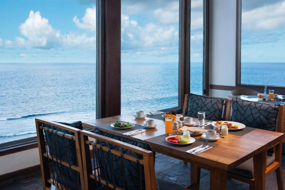 Blue Point Resort And Spa Улувату Экстерьер фото